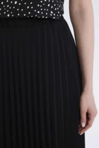 DeFacto Black Women Skirt B9014AX/BK81 - Image 5