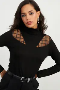 Cool & Sexy Women Black Fisherman Blouse - Image 2