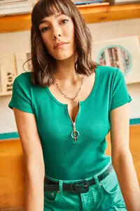 Olalook Women's Emerald Green Zippered Camisole Blouse - Image 2
