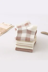 BGK Women pattern 5 Sets College Socks - Image 3