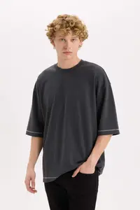 DeFacto Loose Fit Crew Neck Short Sleeve Heavy Fabric T-Shirt - Image 4