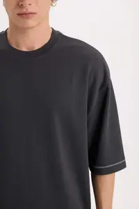 DeFacto Loose Fit Crew Neck Short Sleeve Heavy Fabric T-Shirt - Image 5