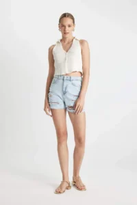 DeFacto Mom Fit High Waist Cut Out Jean Shorts - Image 4