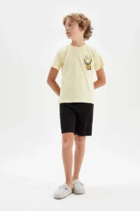 DeFacto Boy's SpongeBob Pajama Set Crew Neck Short Sleeve Top Shorts - Image 3