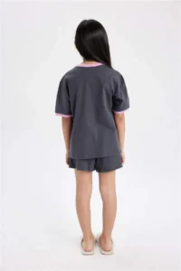 DeFacto Girl's Disney Mickey & Minnie Pajama Set Short Sleeve Top Shorts - Image 6