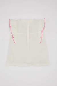 DeFacto Crew Neck Voile Short Sleeve Shirt Baby Girl - Image 4
