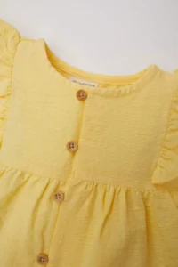 DeFacto Crew Neck Seersucker Textured Short Sleeve Shirt for Baby Girl - Image 2