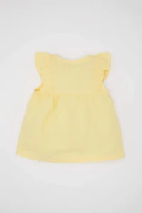 DeFacto Crew Neck Seersucker Textured Short Sleeve Shirt for Baby Girl - Image 5