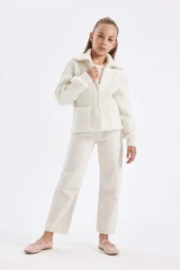 DeFacto Girl's Knitwear Basic Plain Stand-Up Collar Pocket Zippered Ecru School Cardigan - Image 3