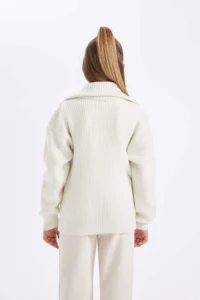 DeFacto Girl's Knitwear Basic Plain Stand-Up Collar Pocket Zippered Ecru School Cardigan - Image 7