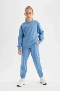 DeFacto Girls' Elastic Waist Pocket Jogger School Sweatpants - Image 2