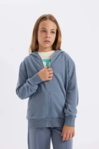 DeFacto Girl's Basic Plain Hooded Pocket Zippered School Cardigan - Image 3