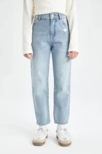 DeFacto Girl's Mom Fit Ripped Detailed Skinny Leg Pocket Jean Trousers C8532a824au - Image 4