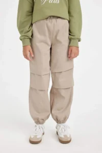 DeFacto Girl's Elastic Waist and Leg Pocket Cotton Parachute Trousers - Image 4