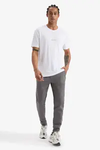 DeFacto Standard Fit Soft Touch Crew Neck Printed Short Sleeve T-Shirt - Image 2