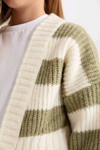 DeFacto V-Neck Striped Buttoned Knitwear Cardigan Girl - Image 5