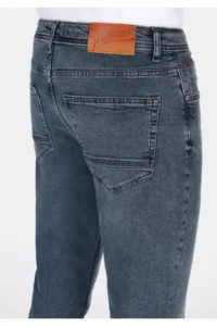 Colin's Straight Fit Low Waist Straight Leg Men's Indigo Jeans Trousers - Image 6