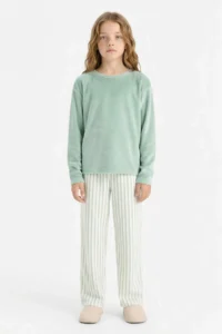 DeFacto Girl's Pajama Set Fleece Long Sleeve Top Long Bottom - Image 2