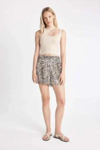 DeFacto Normal Waist Short Leg Leopard Patterned Moroccan Shorts Skirt - Image 6