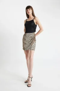 DeFacto Leopar Desenli Normal Bel Saten Mini Etek - Image 4