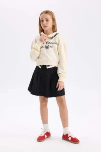 DeFacto Black Basic Plain Buttoned Pleated Twill School Skirt for Girls - Image 2