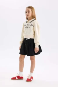 DeFacto Black Basic Plain Buttoned Pleated Twill School Skirt for Girls - Image 3