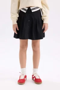 DeFacto Black Basic Plain Buttoned Pleated Twill School Skirt for Girls - Image 4