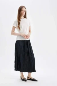 DeFacto A Cut Basic Plain Satin Maxi Skirt - Image 3