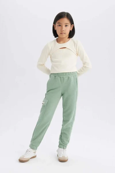 D2872A824WN-GREEN_1