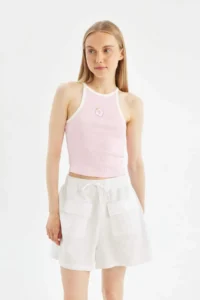 DeFacto Cool Relax Fit Normal Waist Short Leg Linen Blend Shorts - Image 3