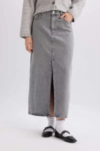DeFacto Fashion Fit Slit Pocket Long Jean Skirt - Image 5