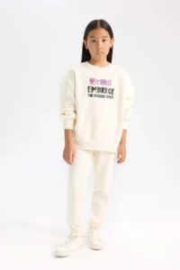 DeFacto Girl's 2-Piece Set Printed Sweatshirt Top with Elastic Waist Jogger Sweatpants - Image 2