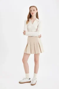 DeFacto Pleated Normal Waist Basic Plain Gabardine Mini Skirt - Image 3