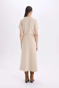 DeFacto A-Cut Elastic Waist Basic Straight Normal Waist Maxi Skirt - Image 6