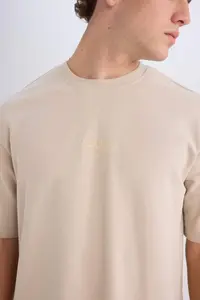 DeFacto 100% Cotton Boxy Fit Crew Neck Basic Plain Short Sleeve T-Shirt - Image 5