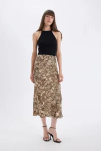 DeFacto A-Line Snakeskin Patterned Leather Maxi Skirt with Elastic Waist - Image 6