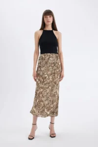 DeFacto A-Line Snakeskin Patterned Leather Maxi Skirt with Elastic Waist - Image 7