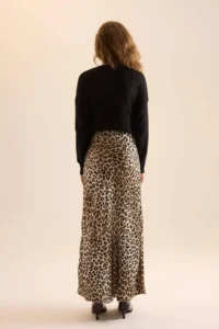 DeFacto Straight Fit Normal Bel Leopar Desenli Saten Maxi Etek - Image 5