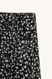 DeFacto Floral Patterned Waisted Viscose Maxi Skirt - Image 8