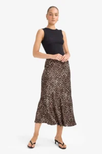 DeFacto A Kesim Normal Bel Leopar Desenli Saten Midi Etek