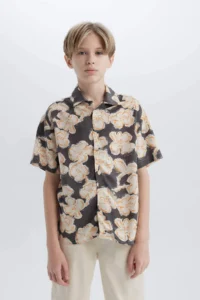 DeFacto Oversize Wide Fit Polo Neck Viscose Patterned Short Sleeve Shirt Boy - Image 3