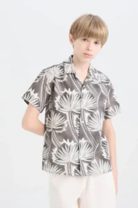 DeFacto Oversize Wide Fit Polo Neck Patterned Short Sleeve Shirt Boy - Image 4