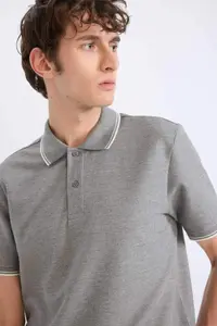 DeFacto Regular Fit Polo Neck Short Sleeve Textured Waffle T-Shirt - Image 5