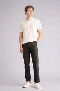 DeFacto Regular Fit Polo Neck Short Sleeve Textured Waffle T-Shirt - Image 2