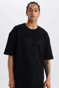 DeFacto NBA Brooklyn Nets Oversize Wide Fit Crew Neck Waffle Short Sleeve T-Shirt