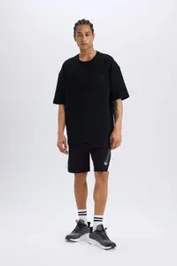 DeFacto NBA Brooklyn Nets Oversize Wide Fit Crew Neck Waffle Short Sleeve T-Shirt - Image 2