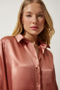 Happiness İstanbul Women's Dusty Rose Lightly Draped Satin Surface Shirt - Image 4
