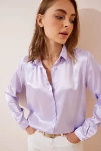 Happiness İstanbul Women's Lilac Lightly Flowing Satin Surface Shirt - Image 2