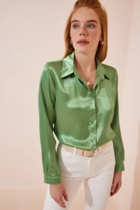 Happiness İstanbul Women's Pistachio Green Lightly Flowing Satin Surface Shirt - Image 2