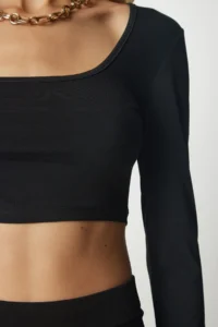 Happiness İstanbul Women Black Crop Skirt Sandy Knitting Set - Image 3
